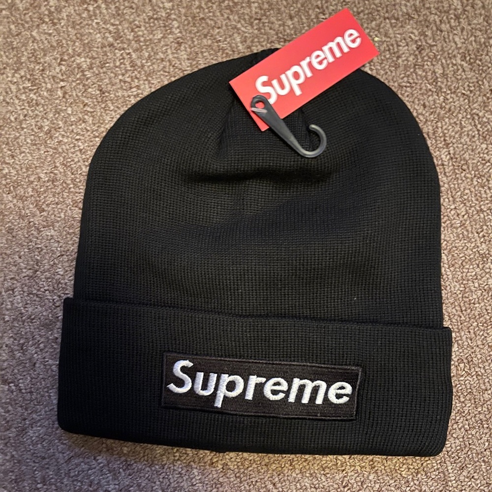 COPY - SUPREME BOX LOGO BEANIE